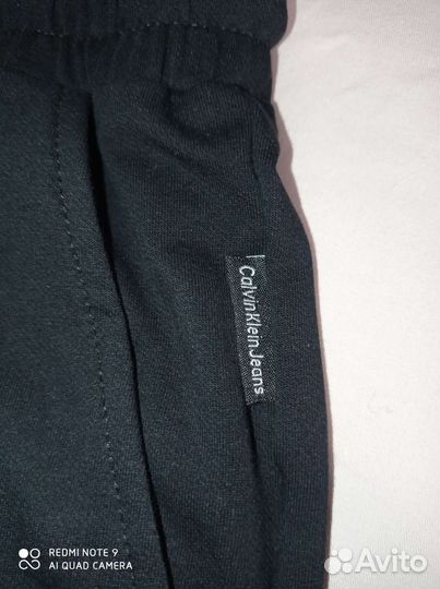 Шорты и футболка Calvin K. Носки и трусы падарок