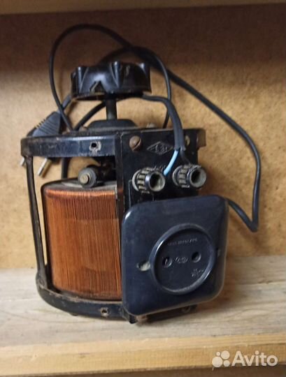 Радиодетали разные очень много