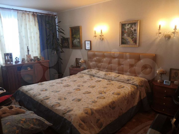 3-к. квартира, 70 м², 3/10 эт.