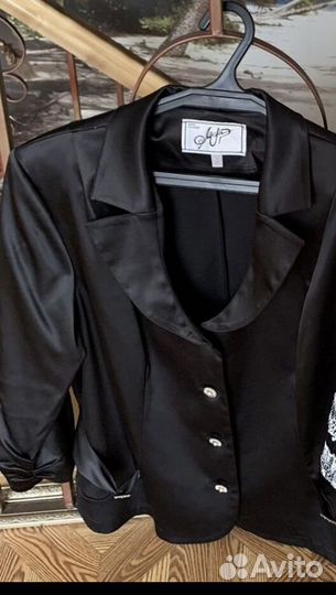 Женская одежда/пиджак