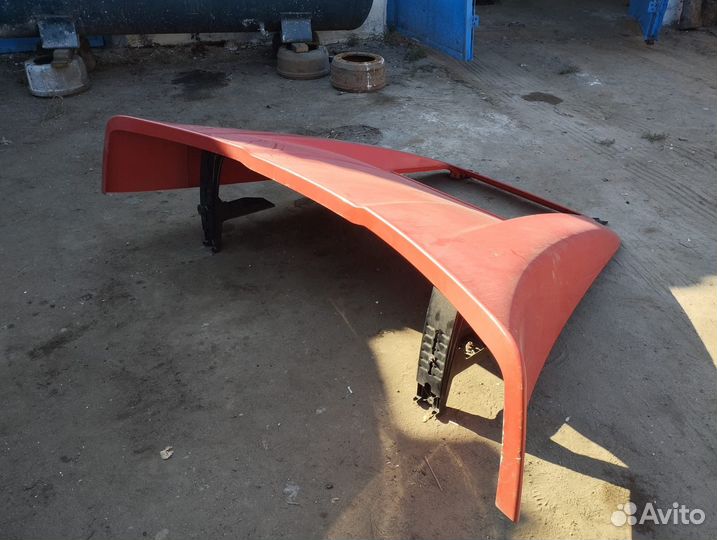 Спойлер кабины верхний ман тгх