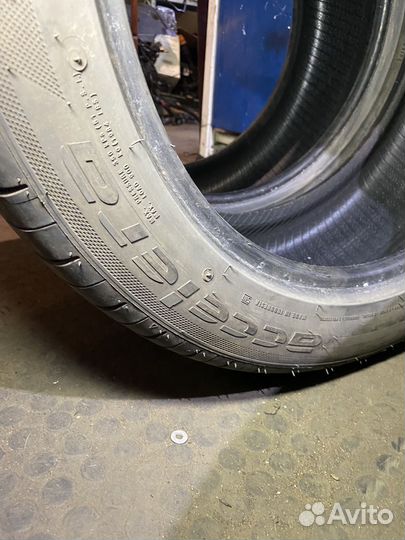 Accelera Iota ST68 265/45 R20