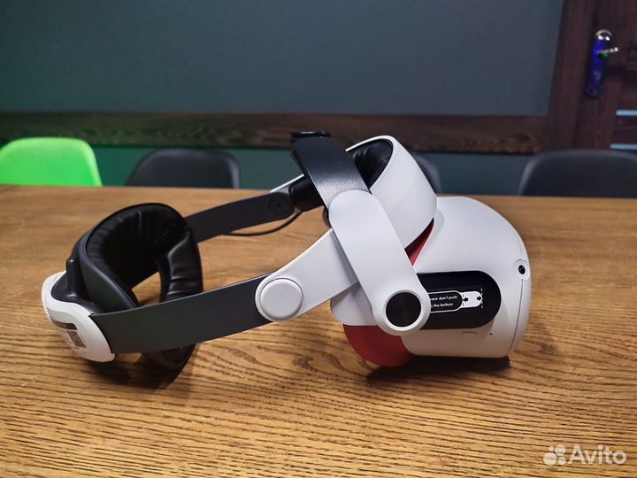 Oculus quest 2 с аксессуарами