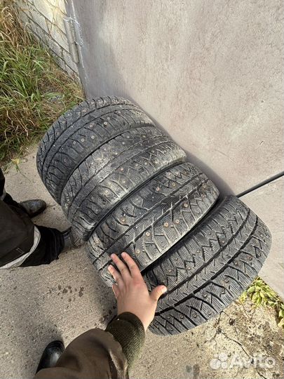 Bridgestone Ice Cruiser 7000 185/65 R14
