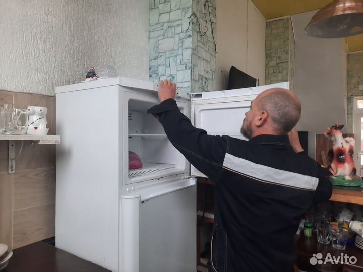 Ремонт стиральных машин Ремонт холодильников