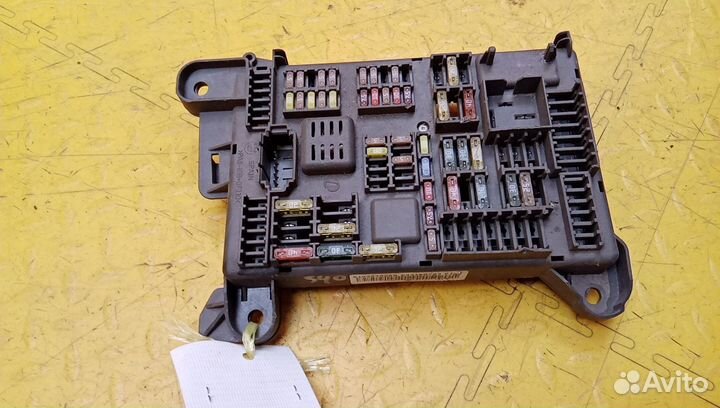 Блок предохранителей X6 E71 61146931687