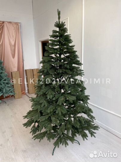 Елка искусственная