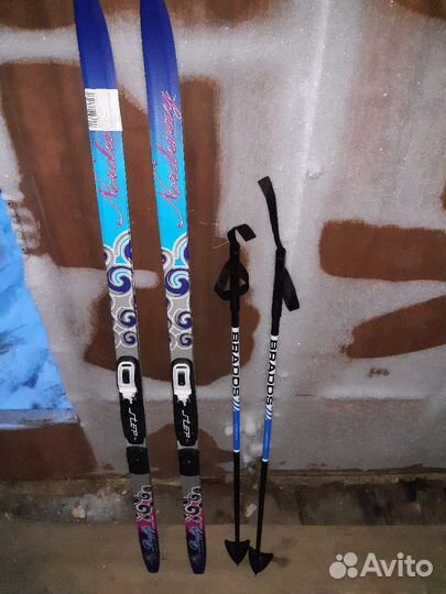 Лыжи, ботинки новые Decathlon