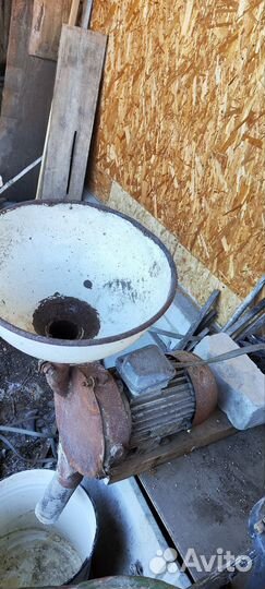 Зернодробилка 380