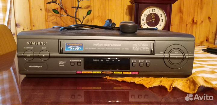 Видеомагнитофон