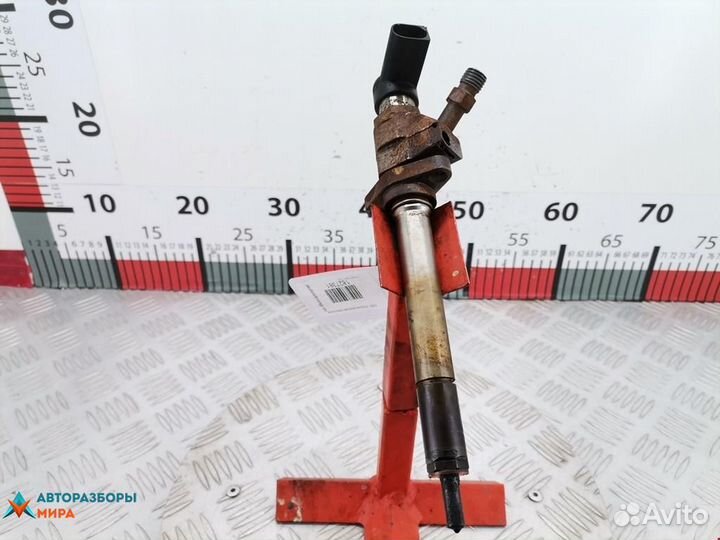 Форсунка Ford C-Max 2004 1373550