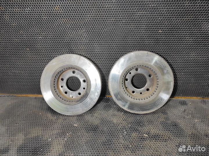 Передние тормозные диски Mazda 6 GG