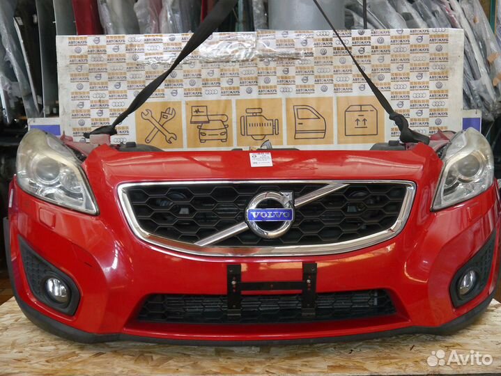 Ноускат Вольво C30 2013 2.0T Passion Red Solid про