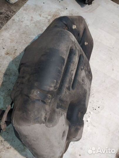 Топливный бак Nissan Almera Classic B10