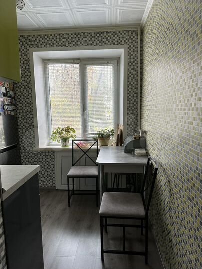 3-к. квартира, 51,6 м², 2/5 эт.