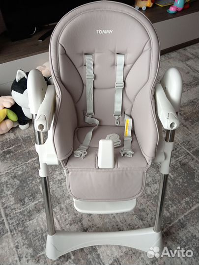 Стульчик для кормления tommy bon appetit