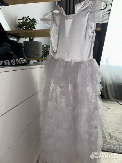 Платье для девочки нарядное