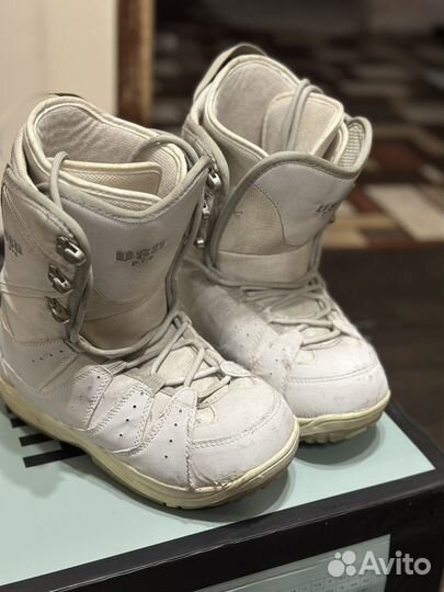 Сноубордические ботинки