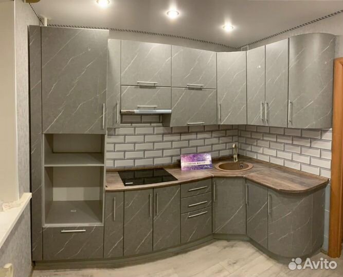 Кухонные гарнитуры на заказ