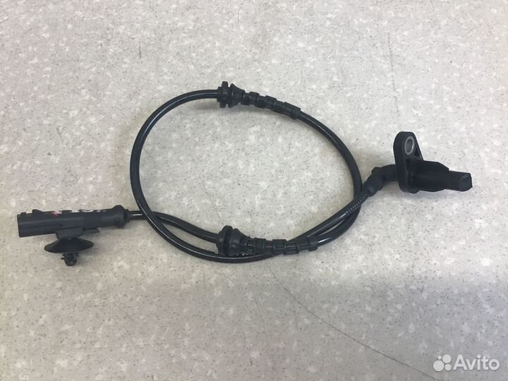 Датчик ABS задний правый Renault Kaptur 2016