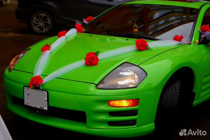 Свадебные украшения на машину