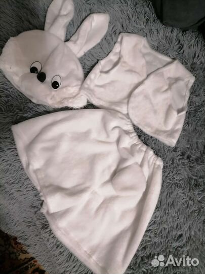 Костюм зайчика в садик