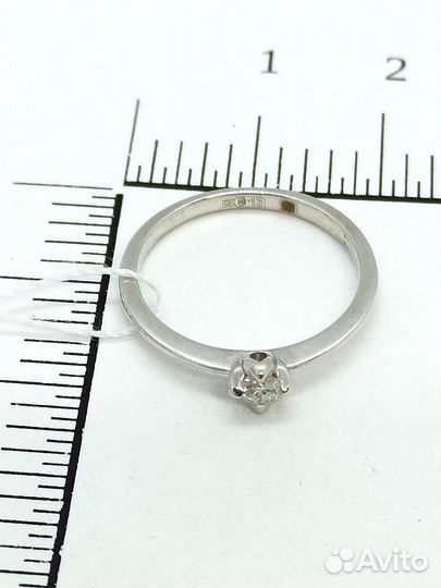 Золотое кольцо с камнем 16,5р