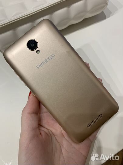 Prestigio Wize G3, 8 ГБ