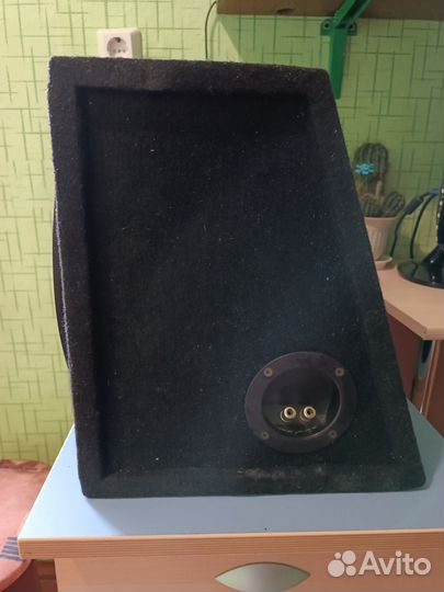 2 Сабвуфера Alpine SWR-12D4