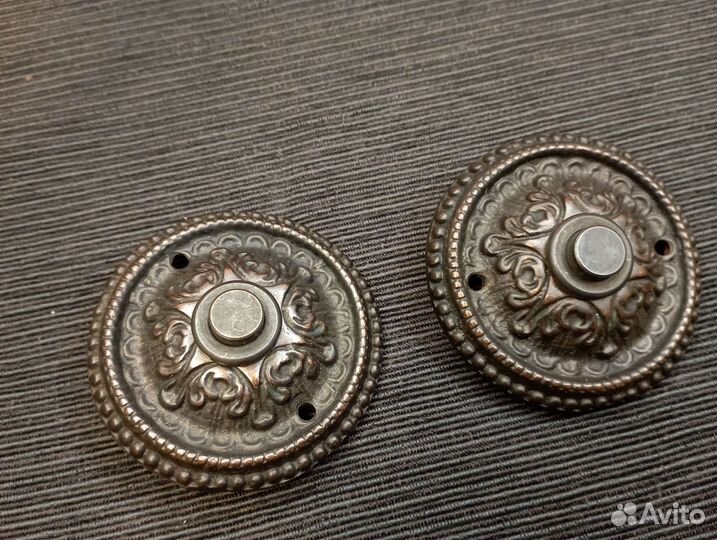 Дверной звонок - кнопка. Черненая бронза