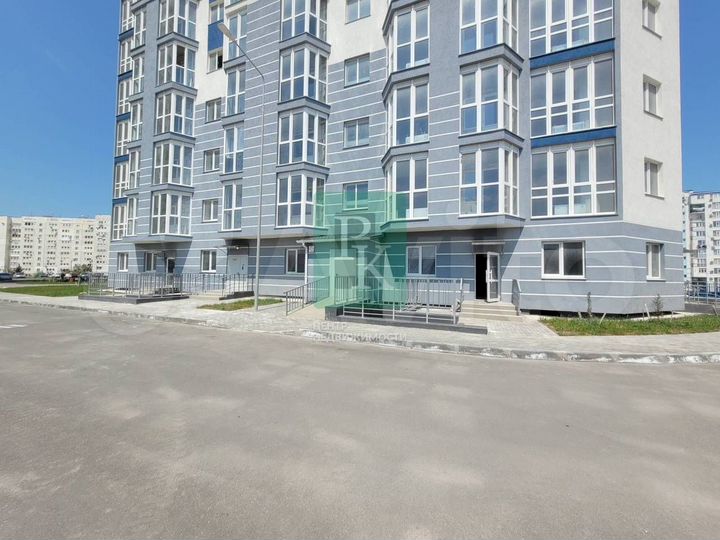 Помещение на 1-м этаже в Гагаринских высотках