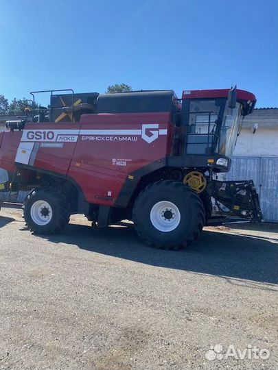 Комбайн Брянсксельмаш КЗС-10К-26, 2021