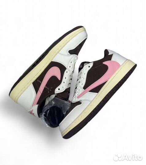 Кроссовки Nike Air Jordan 1 x Travis Scott Pink