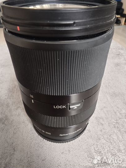 Объектив Sony E 18-200mm f/3.5-6(SEL-18200LE)