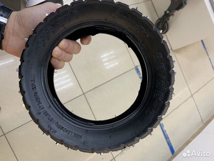 Шипованная покрышка 2 шт