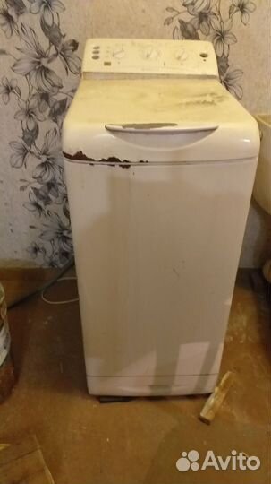 Стиральная машина с вертикальной загрузкой