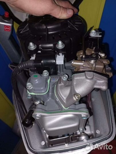 Лодка с мотором