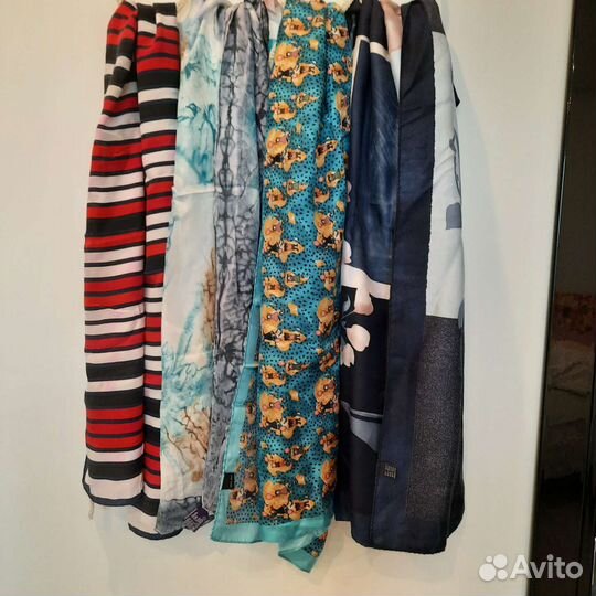Платки и шарфы шёлковые. Б/У