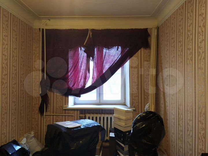 Комната 11,9 м² в 3-к., 1/2 эт.