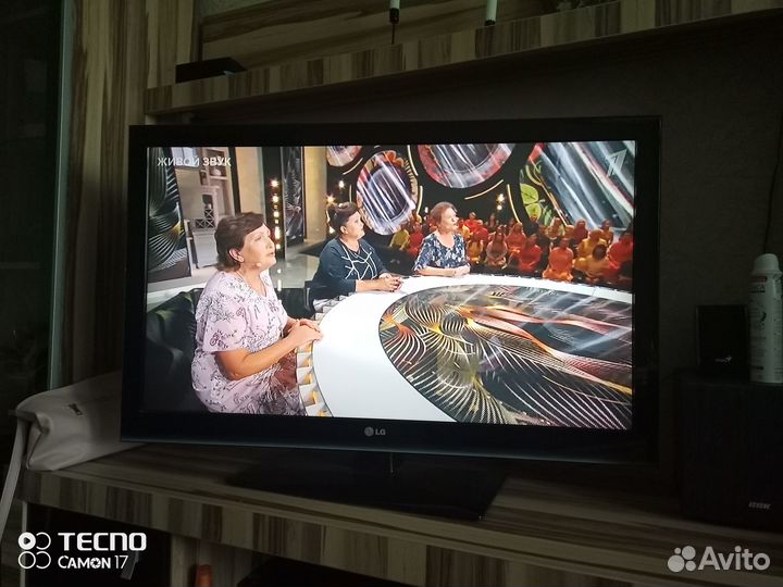 Продается телевизор 42