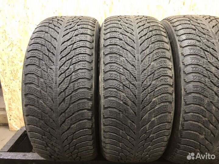 Nokian Tyres Hakkapeliitta R3 SUV 285/50 R20 116R