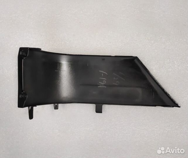 Lexus LX Накладка на задний бампер левая 15-21