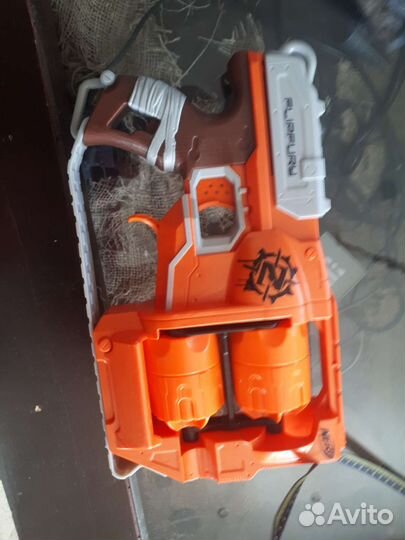 Бластер nerf zombie