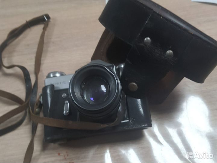 Пленочный фотоаппарат зенит е