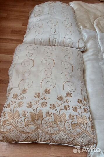 Одеяло с 2 подушками