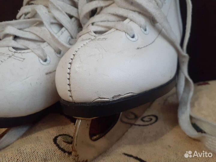 Коньки фигурные Graf 20см