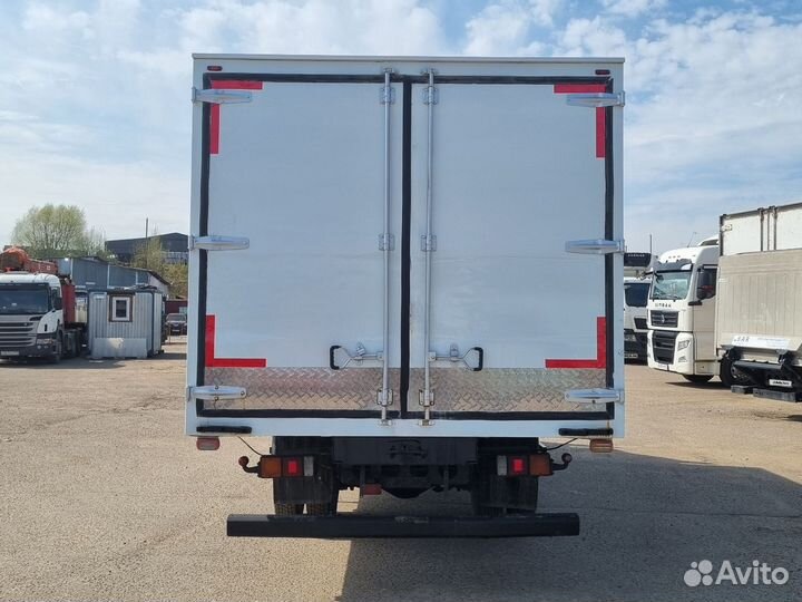 Mitsubishi Fuso Canter, 2017