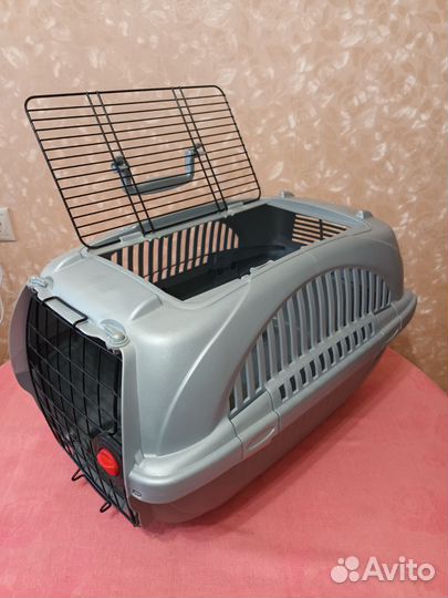Переноска для животных пластиковая