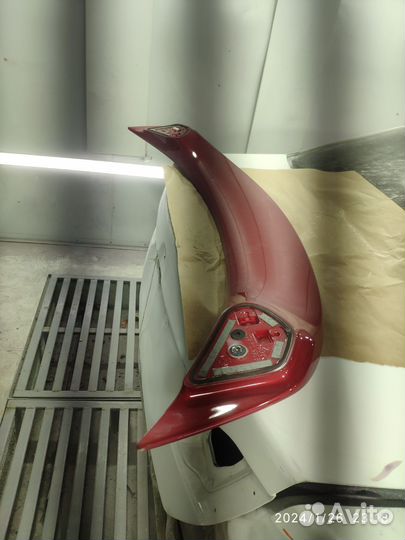 Спойлер на крышку багажника Мазда 3