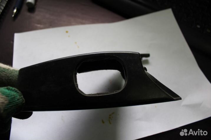 Крышка зеркала внутренняя левая Porsche Cayenne 95